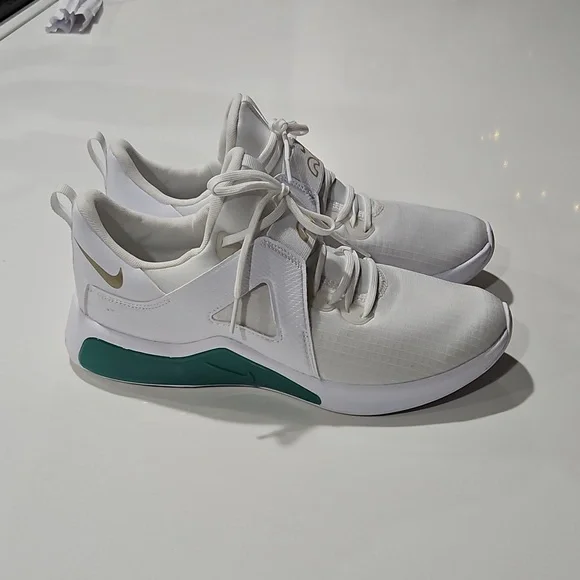 Nike Air Max Bella 5 Cross Training Shoes Size 9.5 - Picture 2 of 6